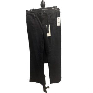 NWT Liverpool Hannah hi-rise super flare jeans.  Black size 8